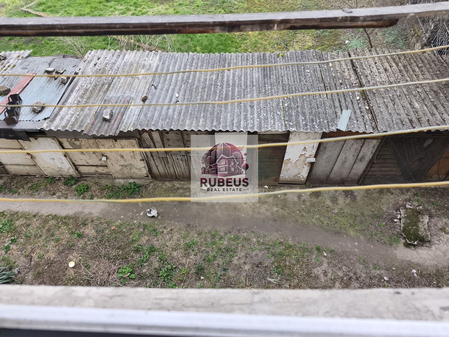 Mic la întreținere, bun la randament: apartament în Orșova - Poză 39