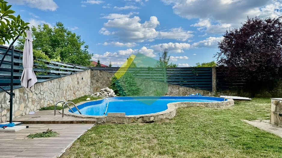 Casă elegantă cu piscină și curte generoasă – Otopeni Ferme - Poză 13