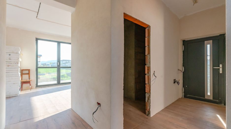 Casa individuala moderna in Cristian | Comision 0% - Poză 8