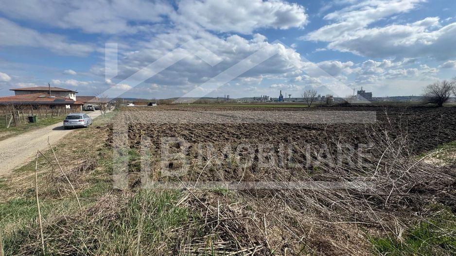 Teren intravilan, 501 mp, Zona Nazna - Poză 2