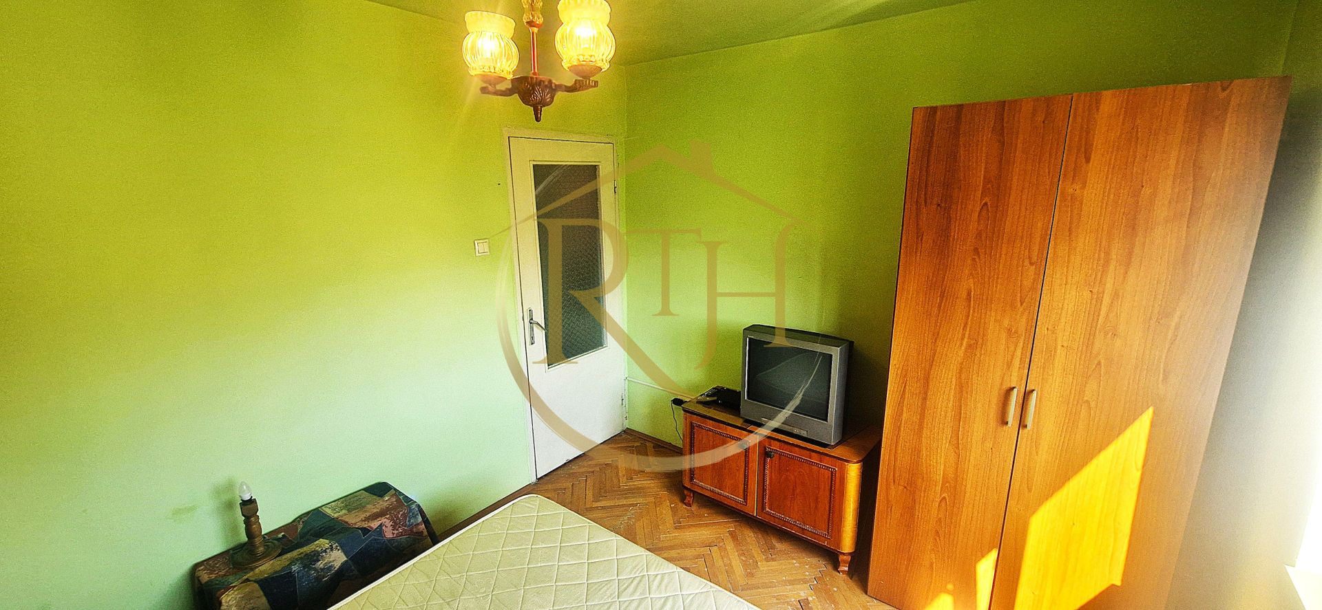 Apartament cu 2 camere de vânzare – Zona Olimpia, Timișoara - Poză 3