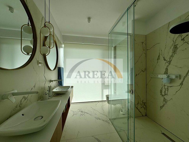 Vila lux de vanzare in cel mai dorit complex din Erou Iancu Nicolae-locatie rara - Poză 31