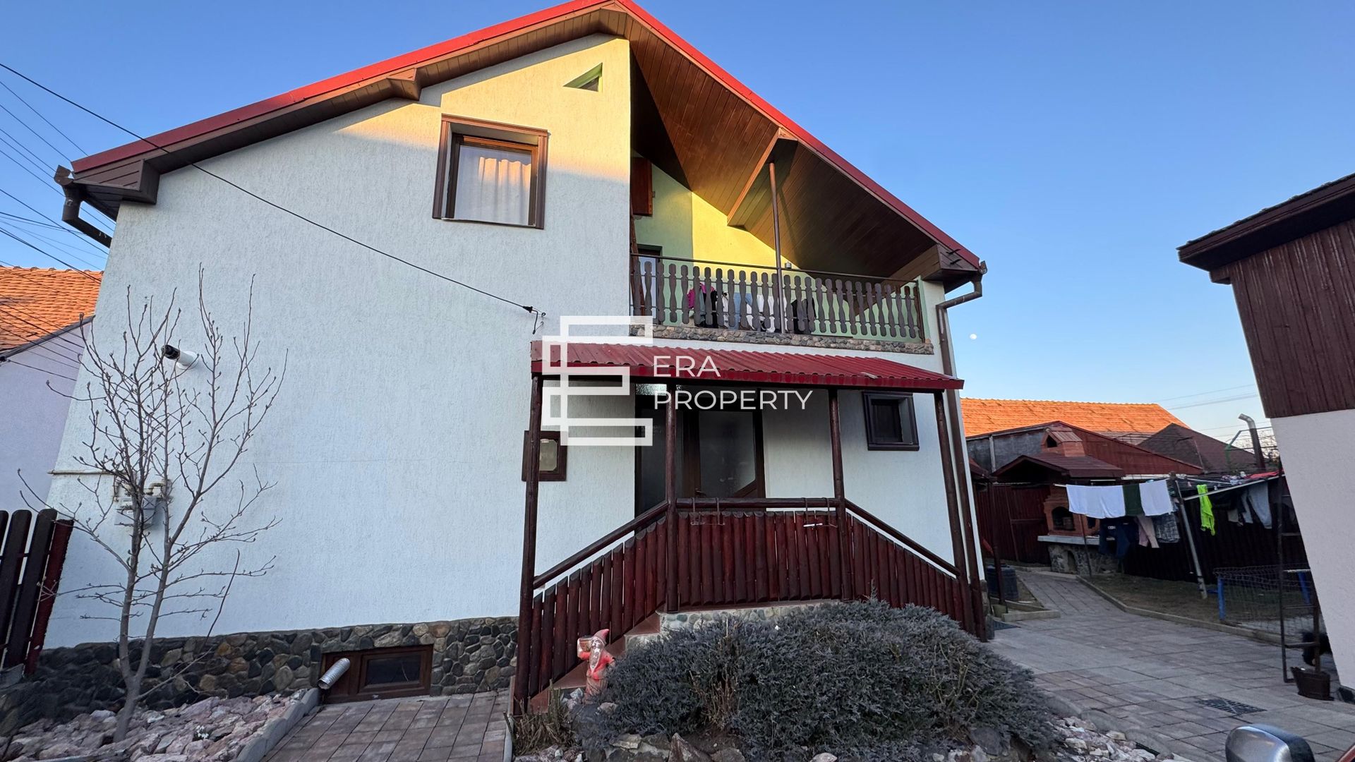 Casă Individuală cu 250 mp Teren | 180 mp Utili | 4 Dormitoare | Garaj | - Poză 1