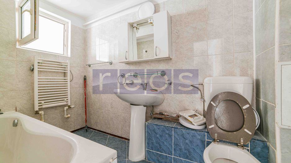 VÂNZARE | CASA 6 APARTAMENTE+3 GARSONIERE | ZONA VITAN - Poză 9