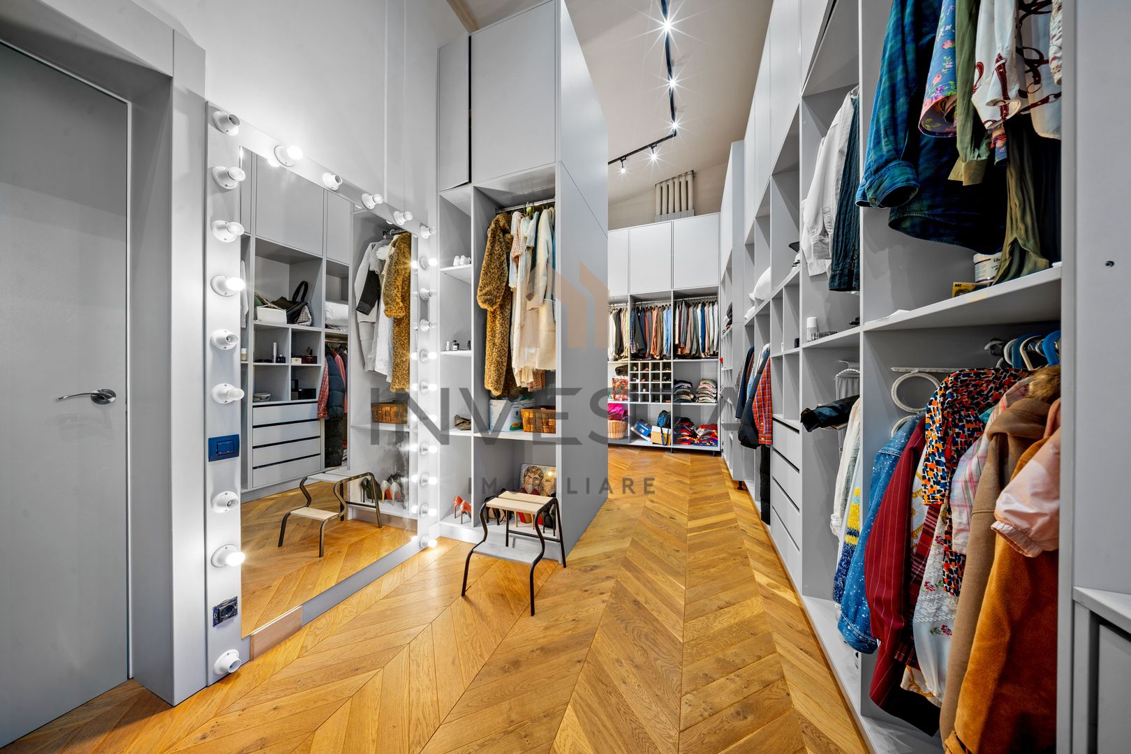 Vila de lux cu panorama spre natura! - Poză 17