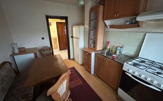 Apartament 3 camere, etaj 3 - zona Cetate - Poză 5