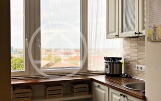 Apartament cu 3 camere de vanzare in Rogerius, Oradea - Poză 9