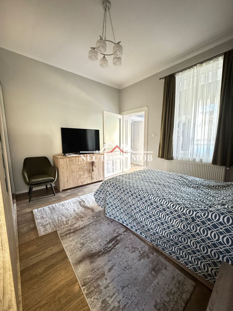 NECTORA IMOB-Casa Mare 10 camere,4 bai,Zona Centrala, utilata/mobilata - Poză 20