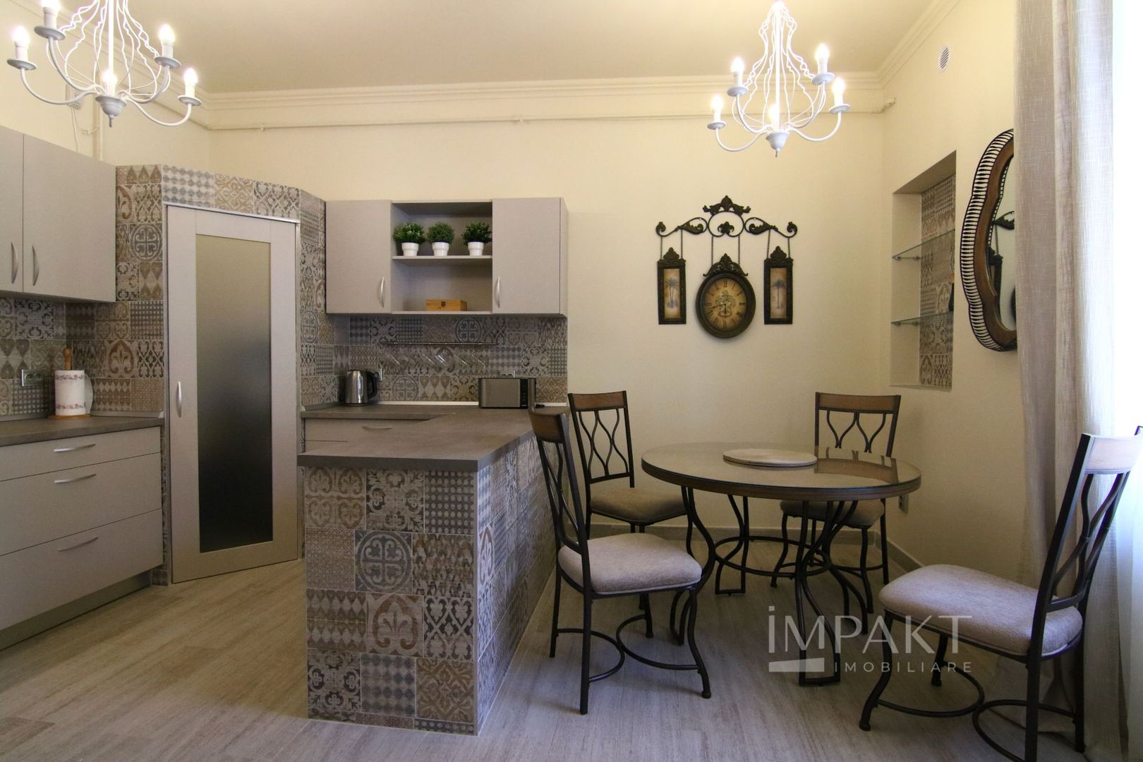 Apartament 4 camere, lux, zona Centrala! - Poză 3