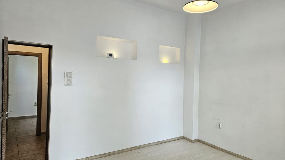 Vânzare apartament cu 2 camere într-o casă interbelică, zona Popa Nan - Poză 4