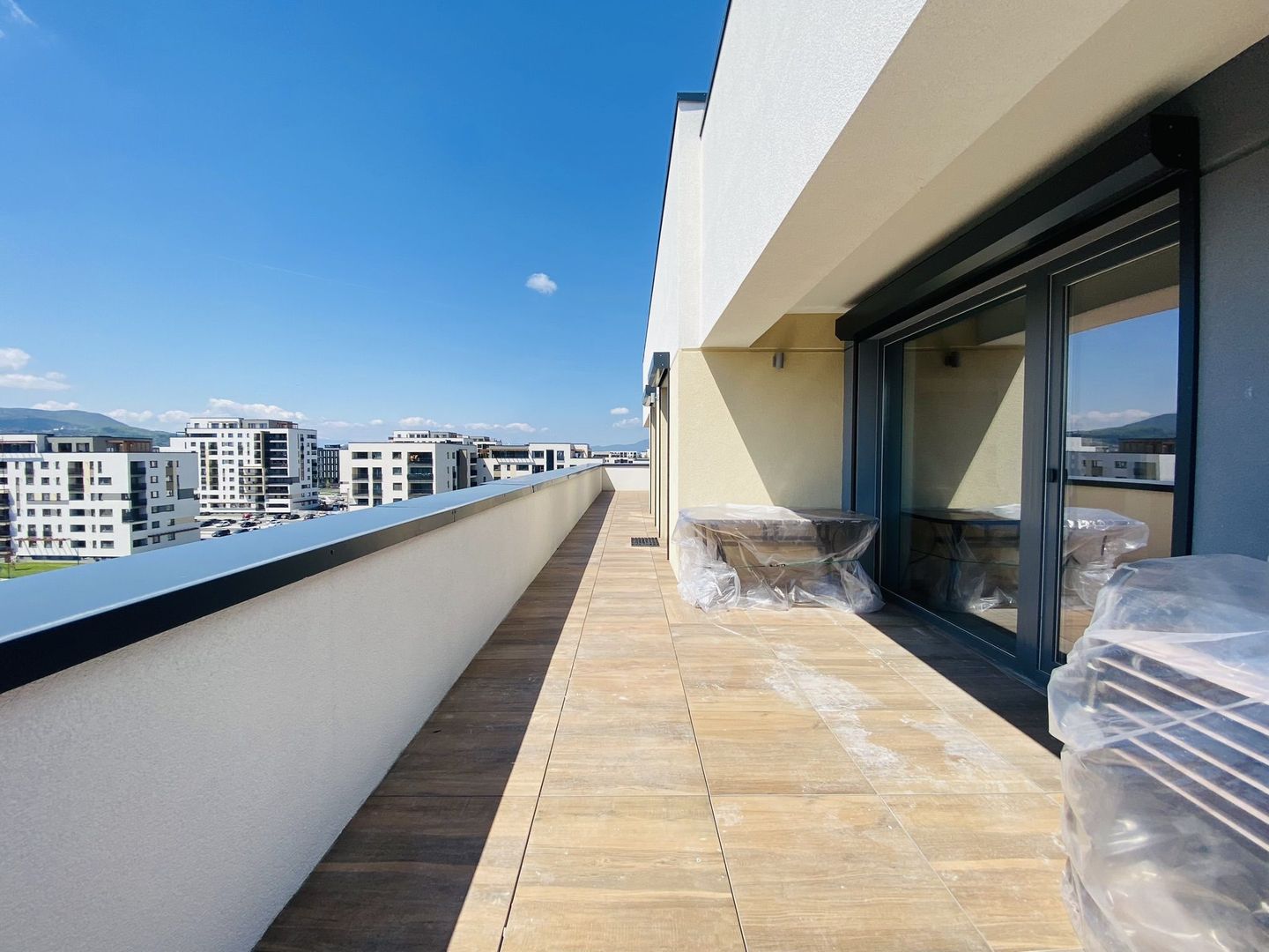 Penthouse Coresi Avantgarden - Kasper - Poză 1