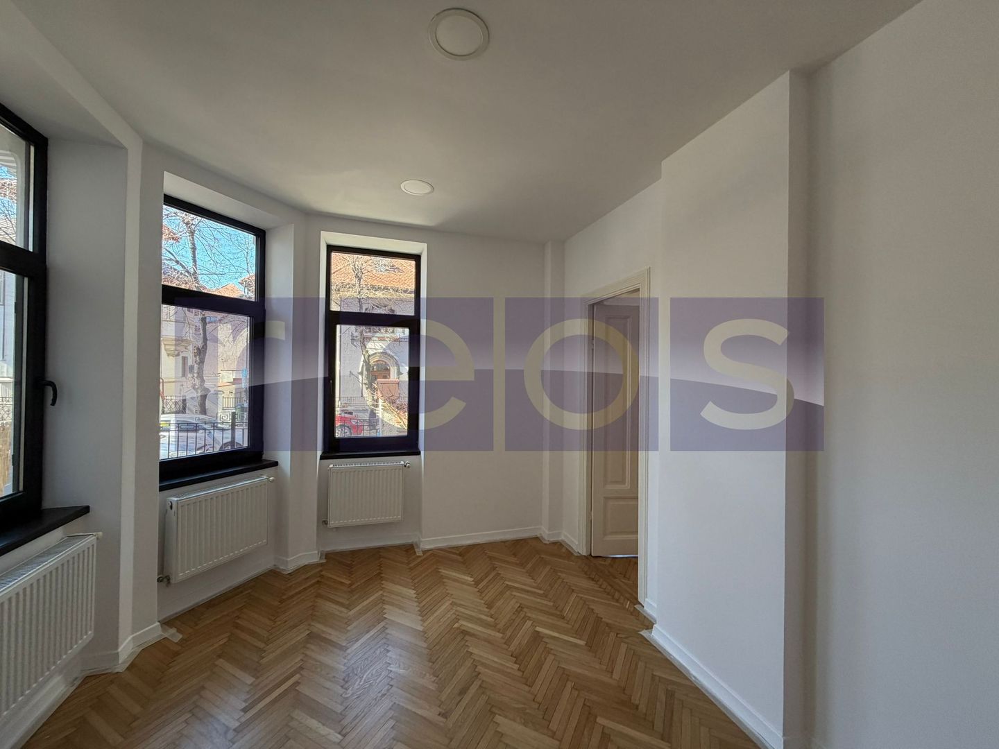 INCHIRIERE VILA INTERBELICA | CAPITALE | 360 MP | NOU RENOVATA | LUX - Poză 18