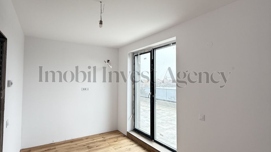 Apartament 4 camere de vanzare Pipera in bloc cu vedere la lac - Poză 27