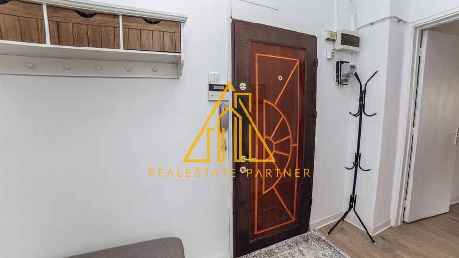 Apartament 4 camere renovat, central, ideal rezidențial sau activitate business - Poză 25