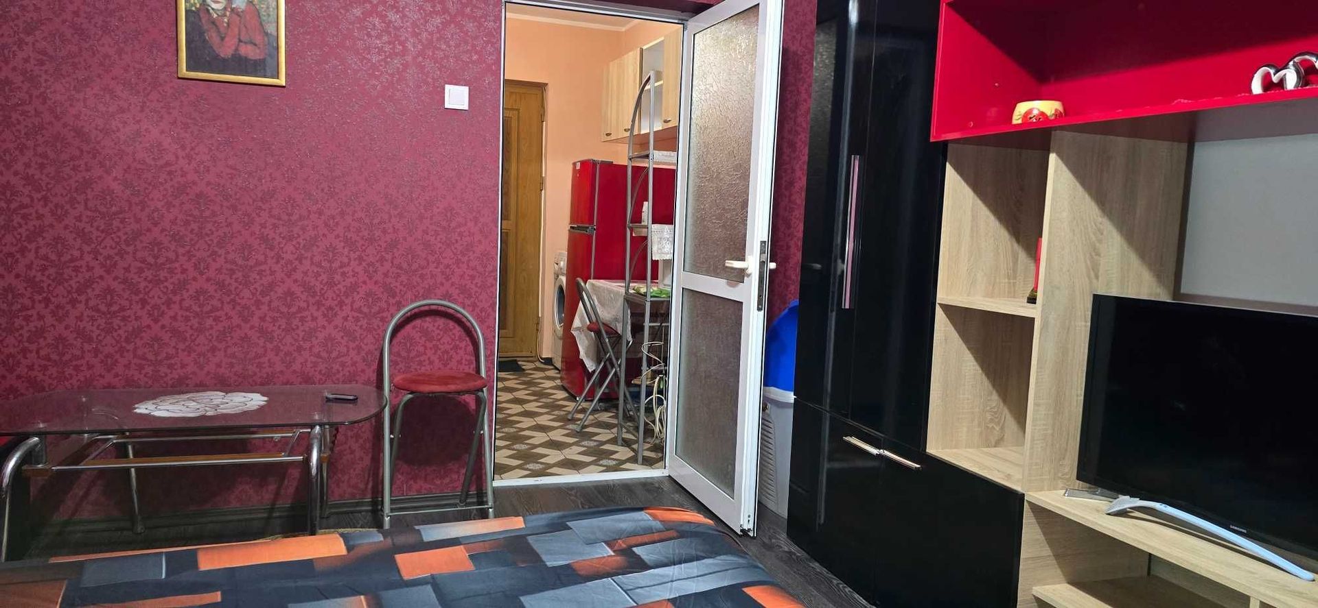 Garsoniera recent renovata,zona centrala,et.1,Tig 1 - Poză 2