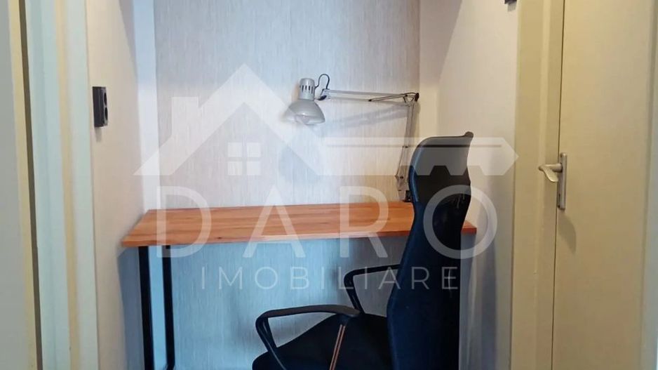 Apartament cu 2 camere de vanzare - Poză 2