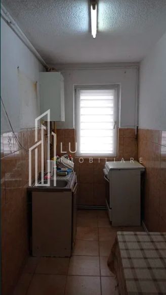 Apartament 3 camere de vânzare – Dâmbu, Etaj 3 - Poză 5