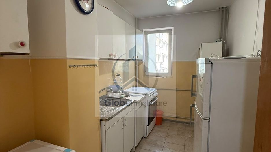 Apartament 3 camere decomandat - Șoseaua Colentina, vis-à-vis de Școala 39 - Poză 6