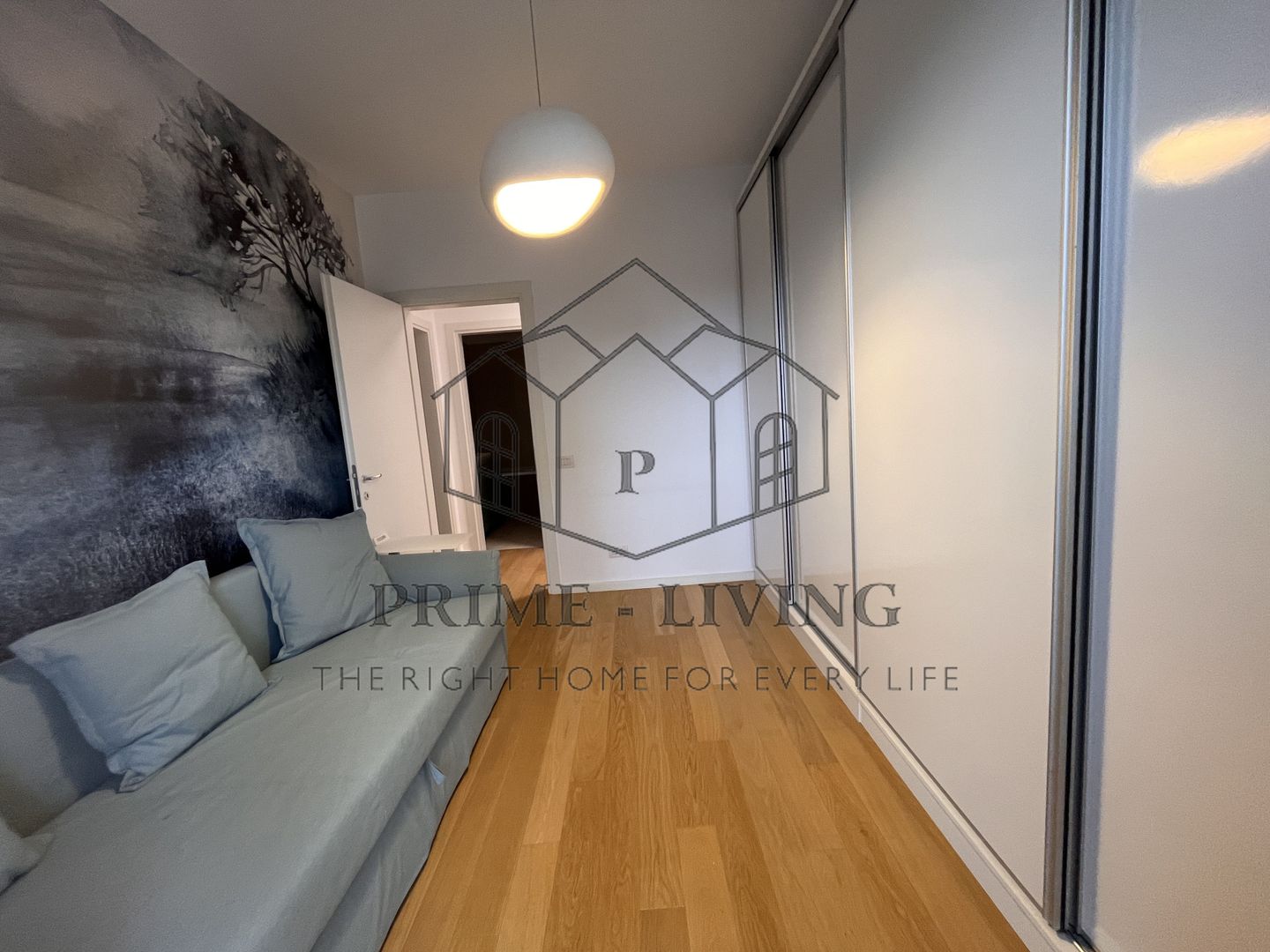 APARTAMENT SUPERB CU 2 DORMITOARE LA  INCHIRIERE LANGA PARC HERASTRAU - Poză 5