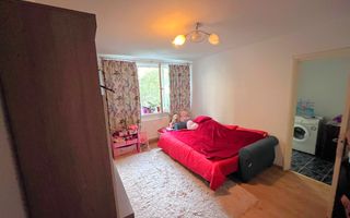 Apartament 2 camere Calea Bucuresti Institut etaj 2 bilateral - Poză 1