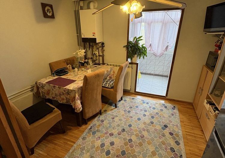 Apartament 3 camere Gorjului 3/4, decomandat, 71mp, 1982, - Poză 6