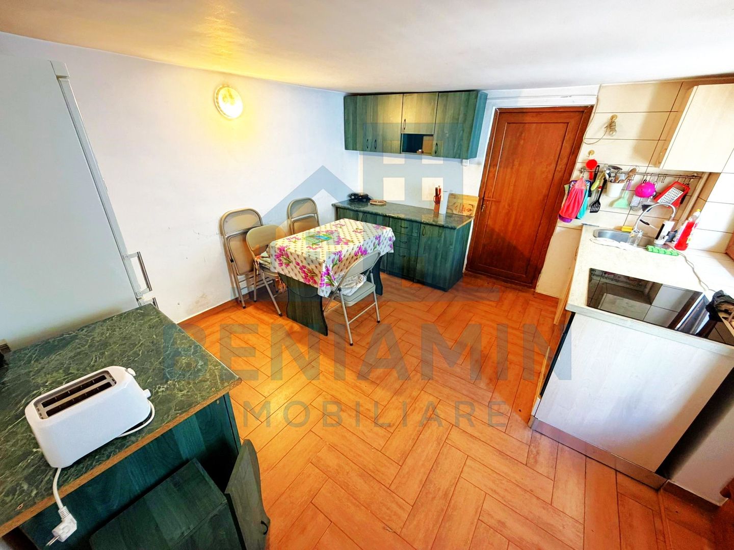 Casa de vanzare-Catargiu-Str Rasinari-Mobilata-Utilata-Disponibila - Poză 3