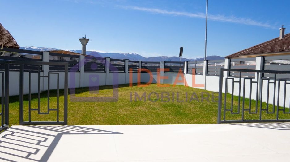 Casa Individuala Moderna cu 4 camere si 316 mp curte, in Cristian - Poză 16