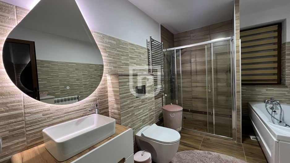 Casa lux de vanzare in Bucsoaia | Gura Humorului - Poză 3