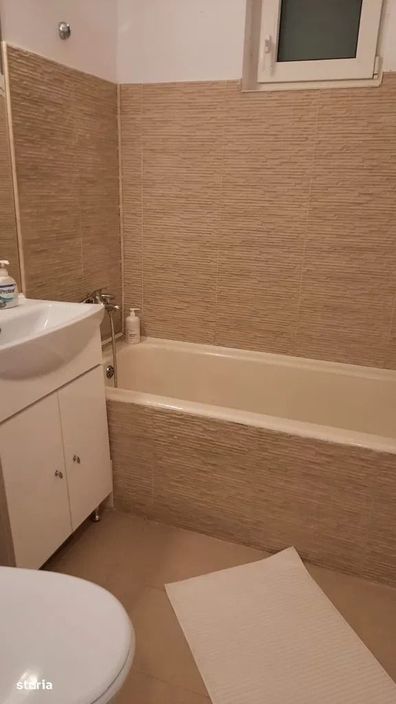 AP. 2 CAMERE TEI, BLOC REABILITAT, BUCATARIE INCHISA, MOBILAT MODERN - Poză 9