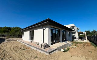 Casă Strada Făcliei, Oradea – La Cheie, Design Modern - Poză 2
