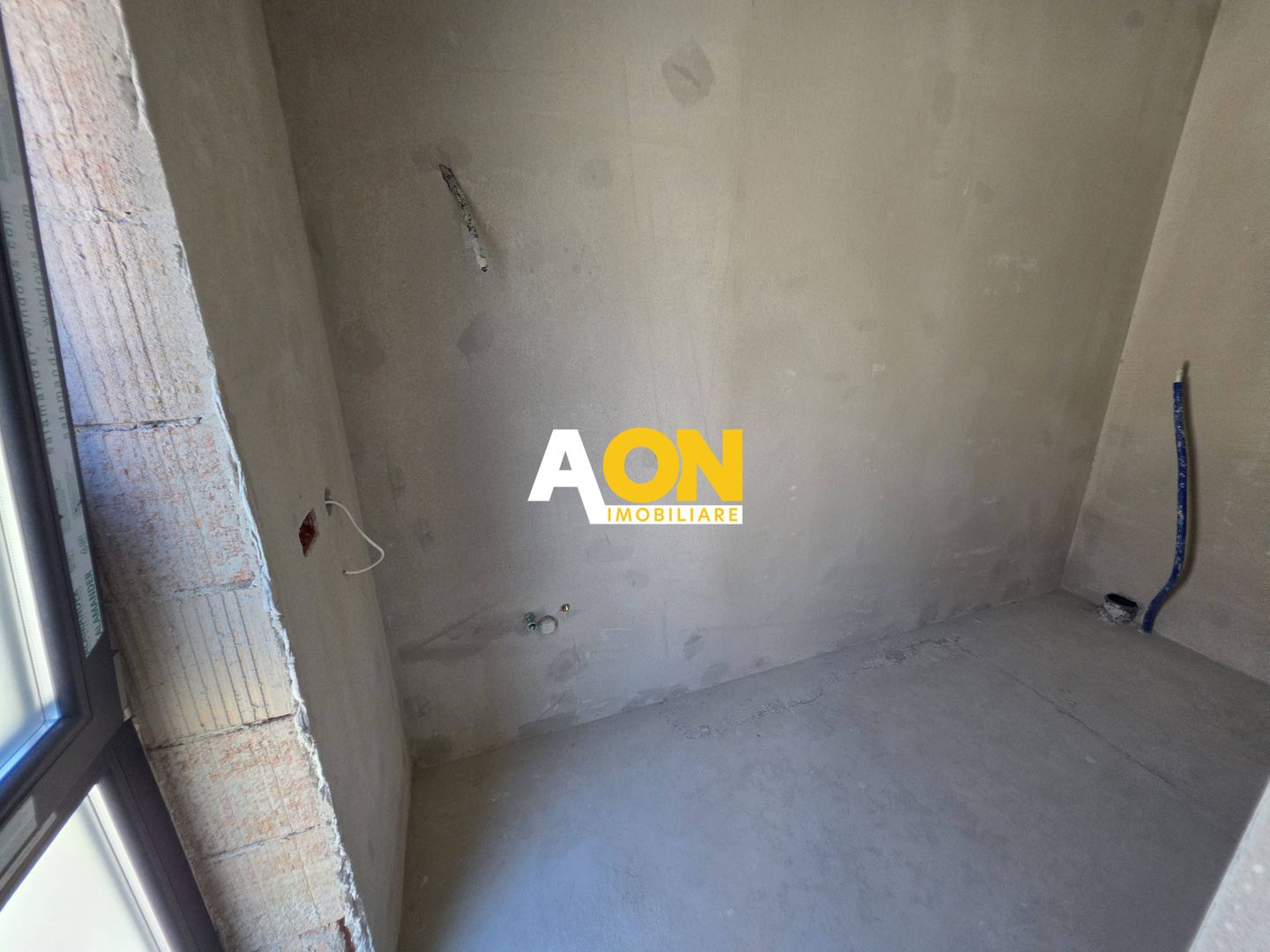 Duplex semifinisat, 4 camere,  250 mp teren, zona Schit - Poză 19