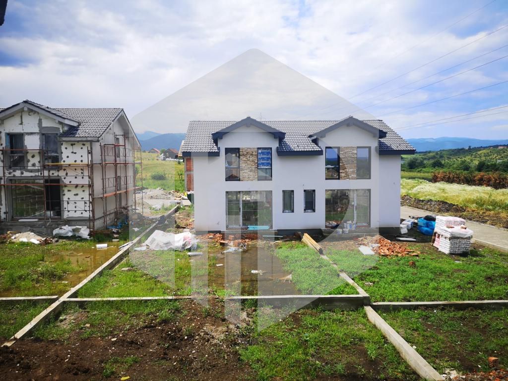 Duplex 4 Camere 2 Bai 2 locuri de parcare - Teren generos - Poză 5