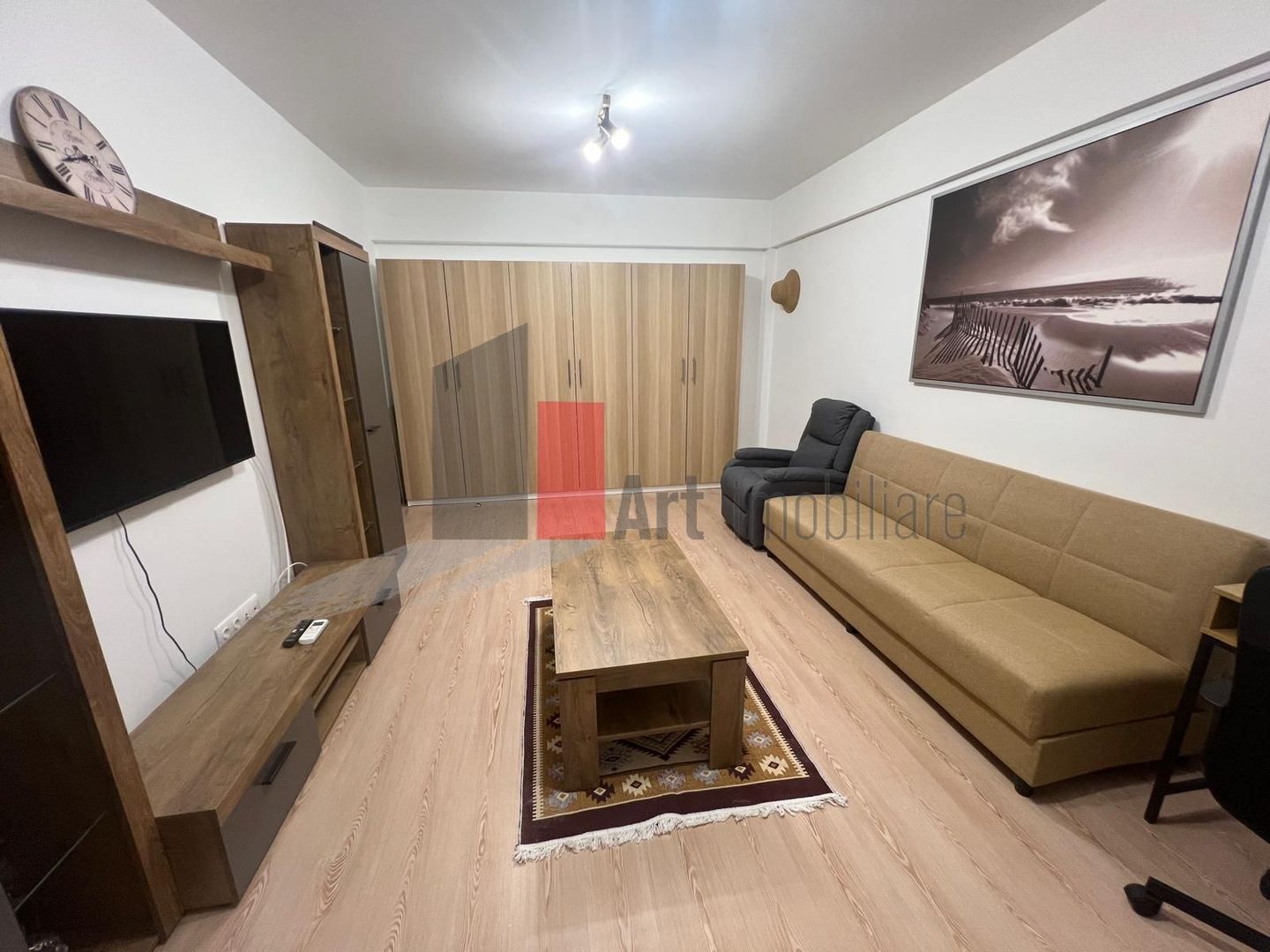 Apartament cu 2 camere de inchiriat-Colentina-cu centrala+loc parcare - Poză 1