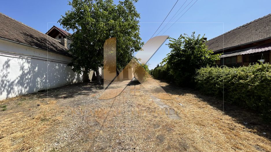 Casa individuală renovată 2 camere, 300mp teren. Zona Aradul Nou! - Poză 9