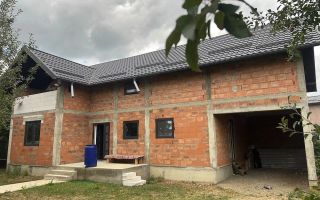 Casă nouă, 270 mp + teren 500 mp, Zona Aerodrom Pașcani - Poză 1