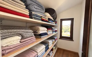 CASA P+M CU 5 CAMERE, 125 MP UTILI, GARAJ, PANOURI FOTOVOLTAICE - Poză 13
