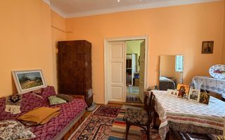 Casă boierească cu 4 camere in Galati, Zonă Piața Centrală, - Poză 2