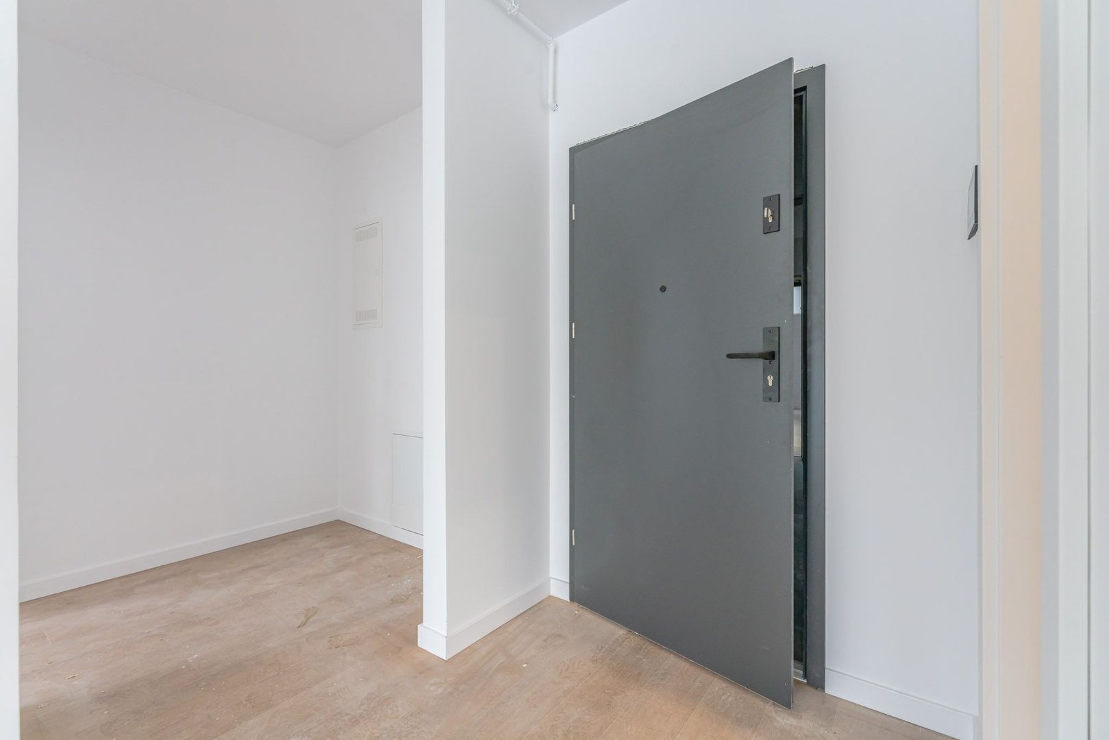 Apartament Studio | 42.52 mp + 11.85 mp Balcon | Sala Polivalentă - Poză 8