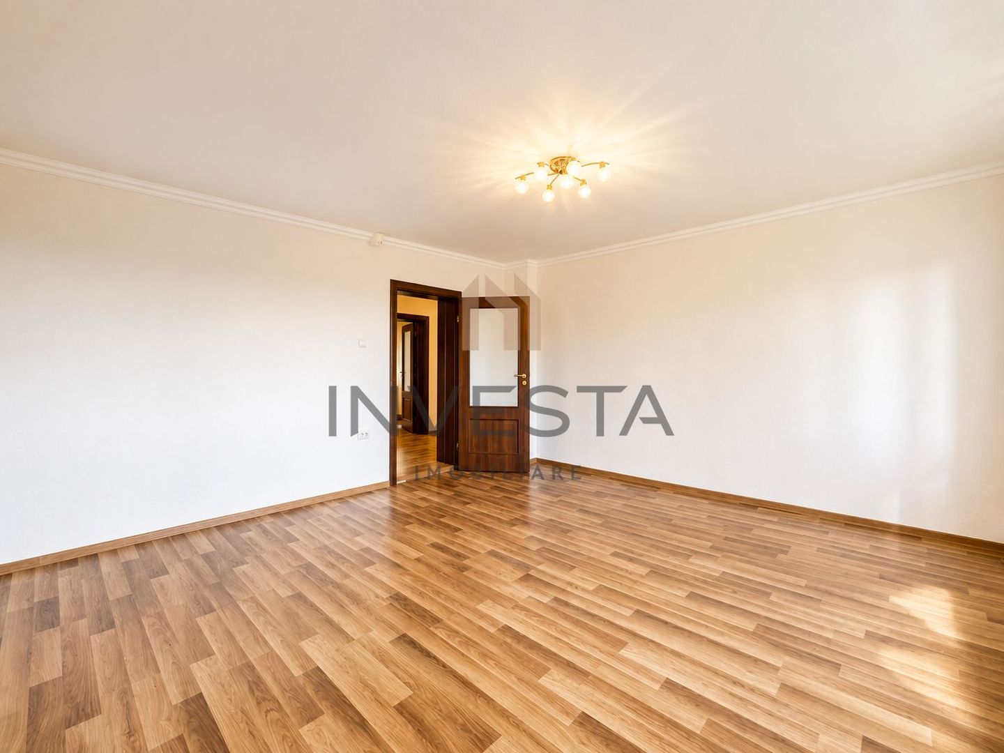 Casa individuala cu 4 camere de inchiriat in Andrei Muresanu - Poză 5