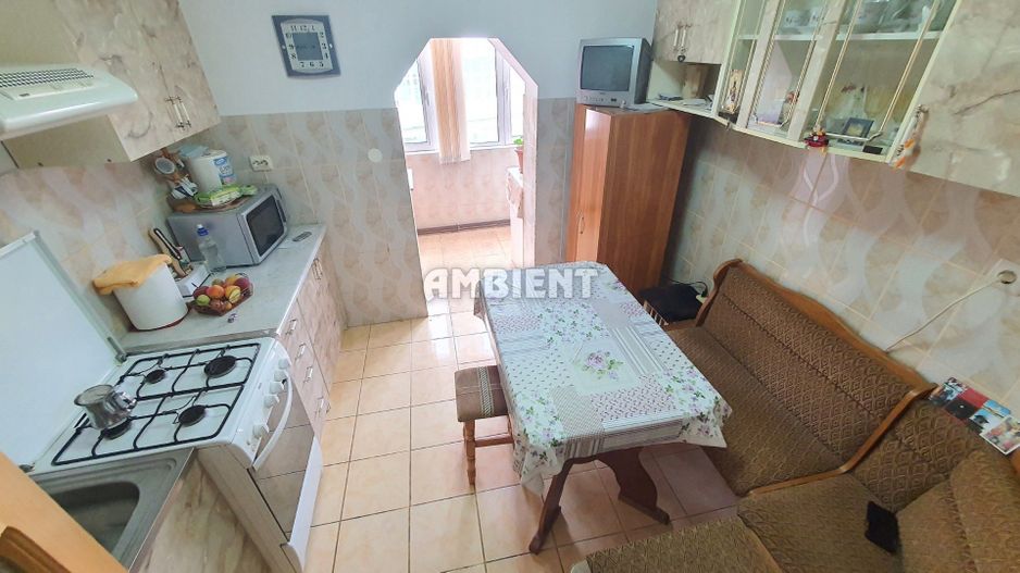 Apartament 2 camere, etaj 3, zona CENTRU; - Poză 1