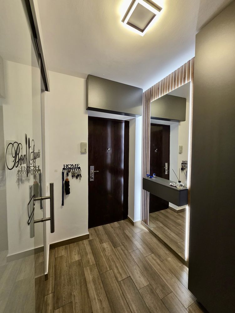 Superb Apartament 4 Camere Gorjului - Poză 3