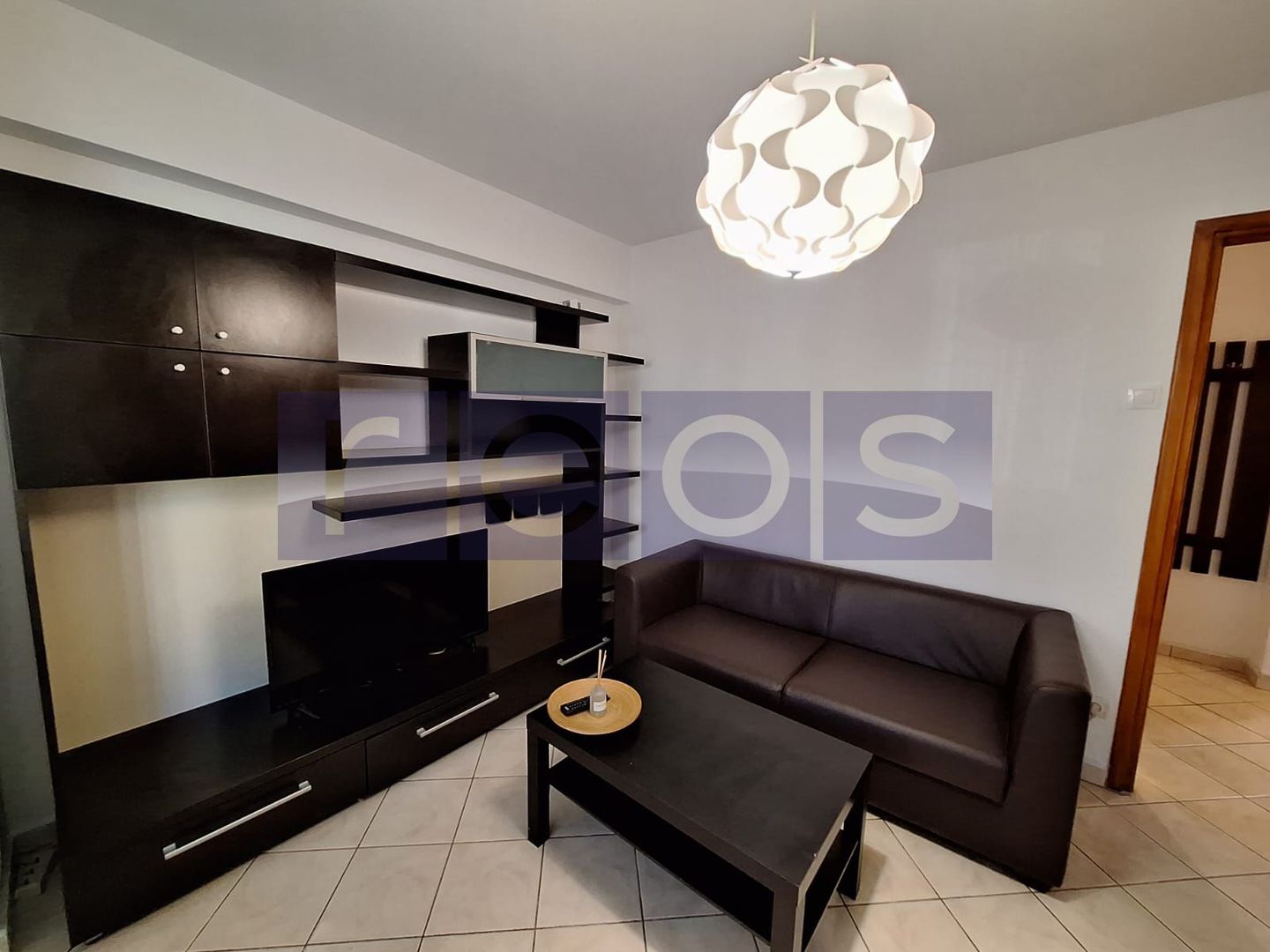 107000 EURO | APARTAMENT BLOC REABILITAT 1985 - Poză 2