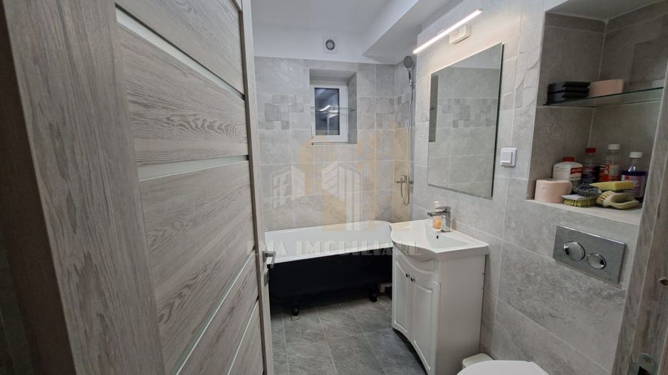 Apartament 2 camere renovat mobilat 2026 Astra Brasov - Poză 13