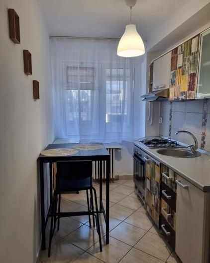 De inchiriat Apartament 2 Camere Piata Romana - Metrou - Poză 6