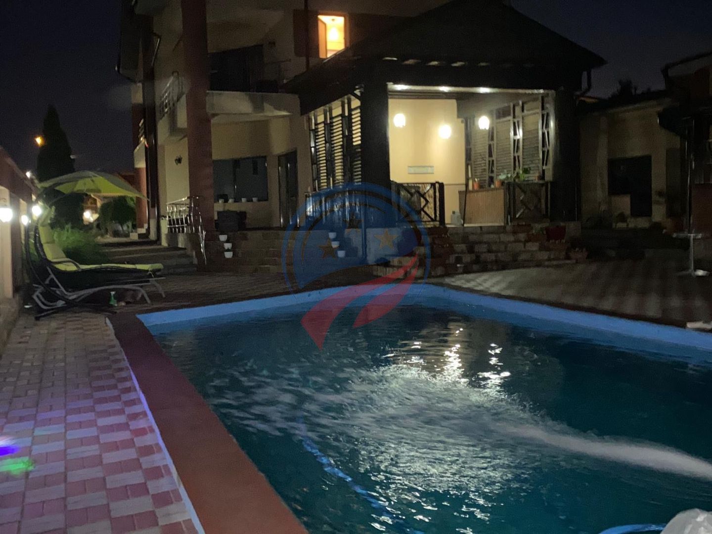 Casa lux P+E+M cu o panoramă impresionantă - Poză 8