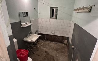 Apartament de renovat cu 2 camere, 50 mpu, parter, Cetate, Alba Iulia - Poză 8