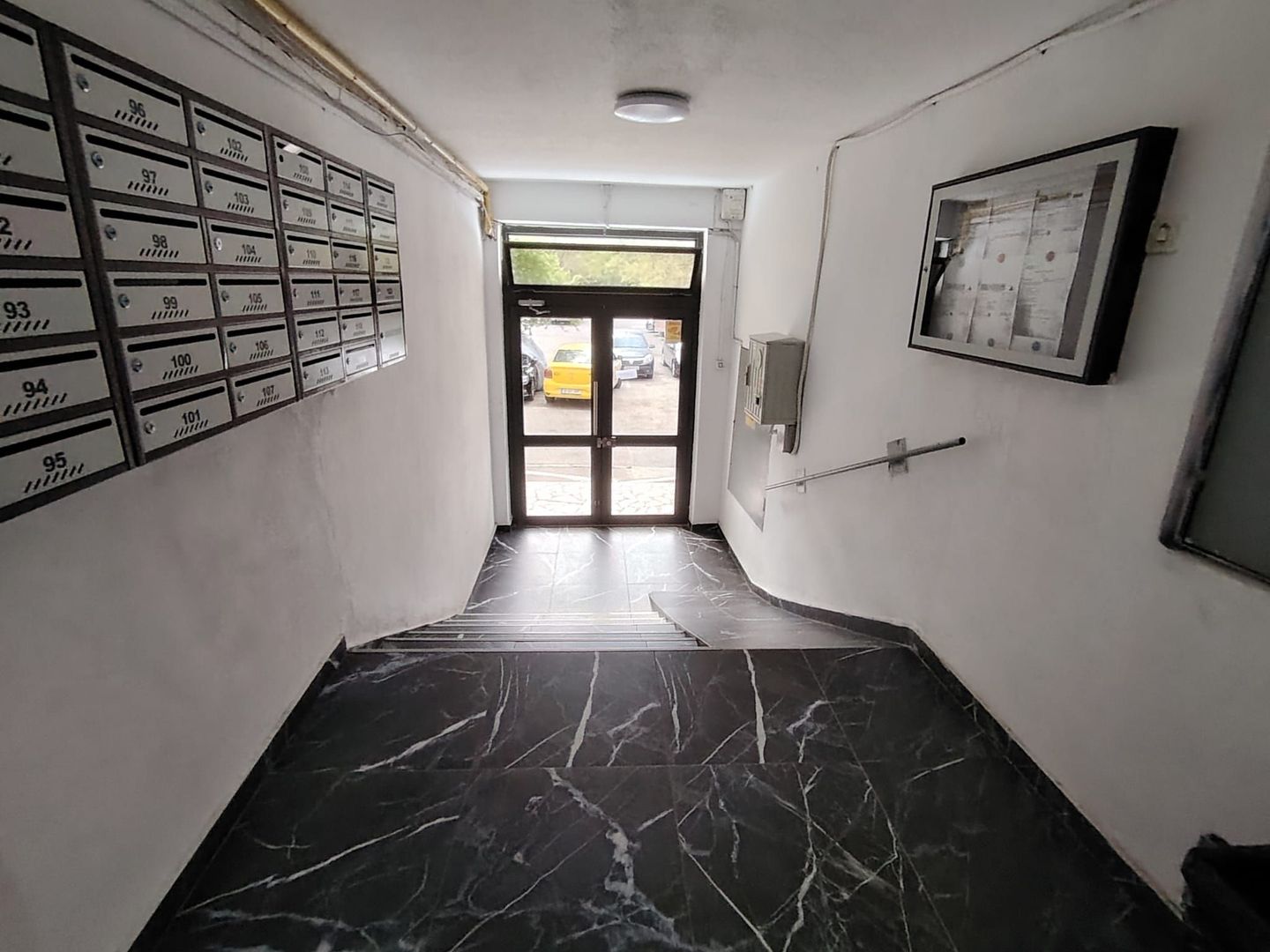 Apartament 4 camere-Metrou Brancoveanu - Poză 3