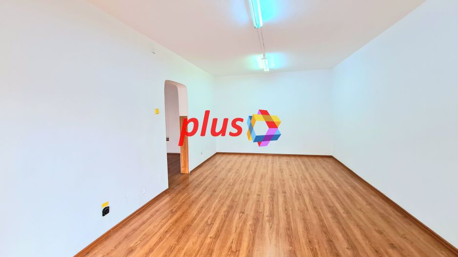 Spatiu comercial de vânzare cu vad Brașov - 57 mp # plus-imo.ro - Poză 4
