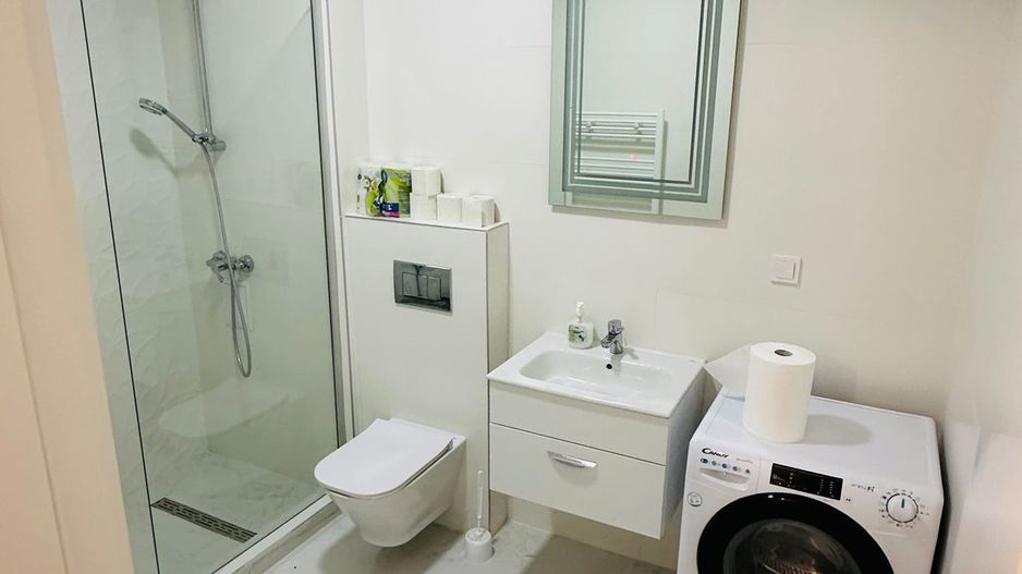 Apartament 2 camere de inchiriat Rond OMV, 5 min metrou - Poză 11