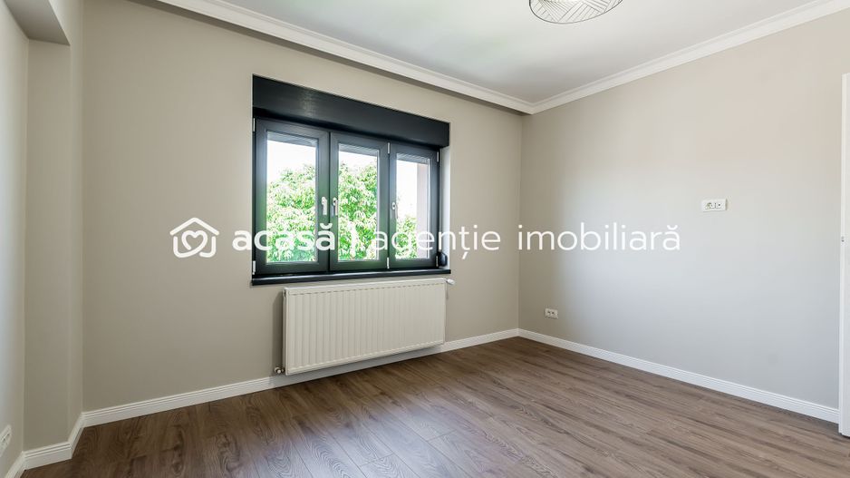 Apartament ultracentral cu 4 camere renovat recent Comision 0 - Poză 9